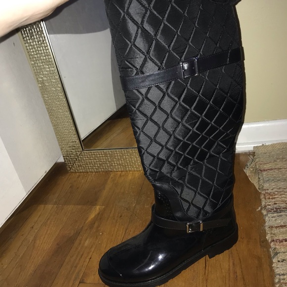 Boots - Picture 6 of 6